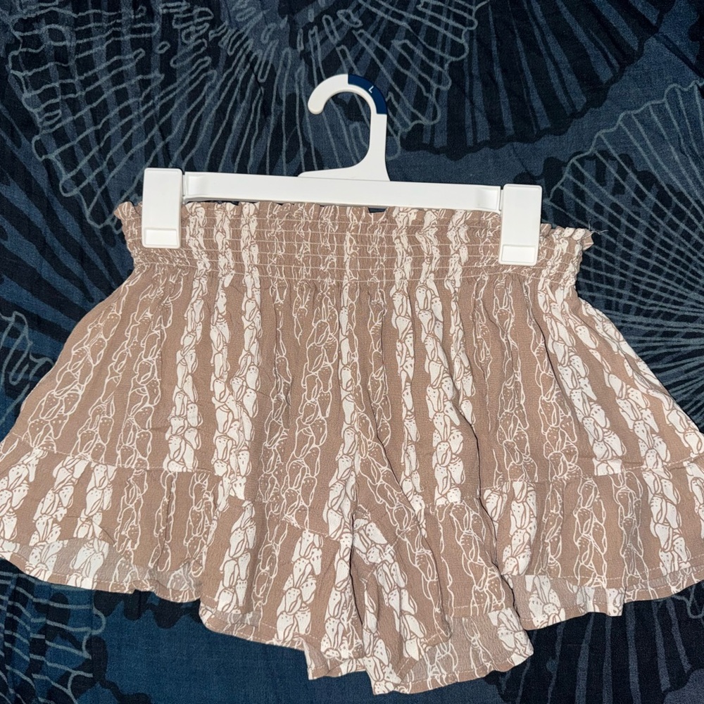 Manaola Ni’ihau Shell Shorts